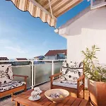 Apartment Nena *