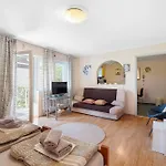 Nena Apartment *