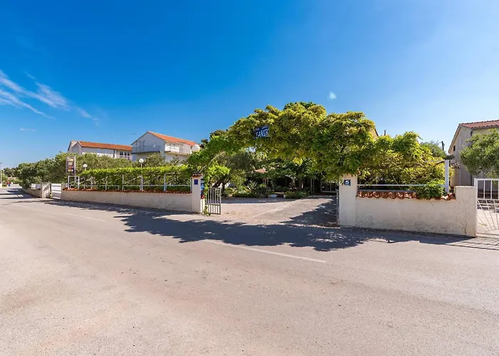 Apartment Nena Brodarica (Sibenik-Knin)