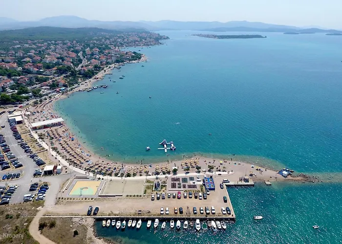 Nena * Brodarica (Sibenik-Knin)